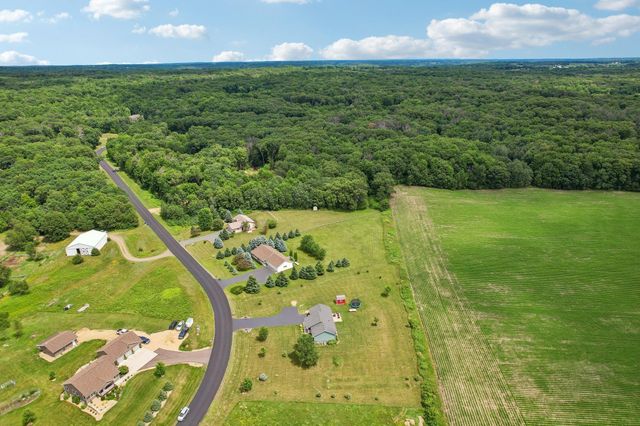 2362 84th Avenue, Osceola, WI 54020