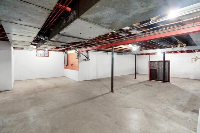 2572 North Shore DRIVE, Delavan, WI 53115