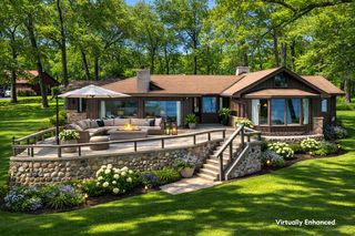 2572 North Shore DRIVE, Delavan, WI 53115