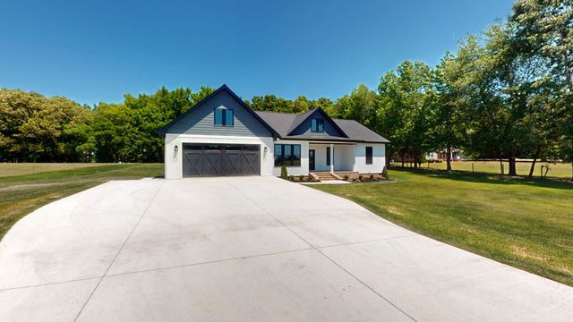 865 Alman Cemetery Rd, Paris, TN 38242