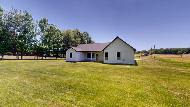 865 Alman Cemetery Rd, Paris, TN 38242
