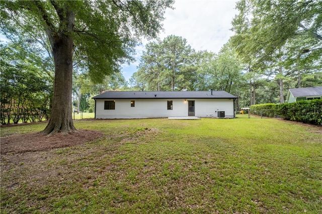 1526 Haynes Court, Grayson, GA 30017