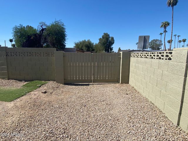 3624 W PEORIA Avenue, Phoenix, AZ 85029