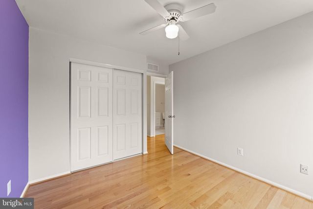 131 EVERGREEN ST, Sterling, VA 20164