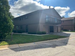 6970 N Raintree COURT #D, Milwaukee, WI 53223