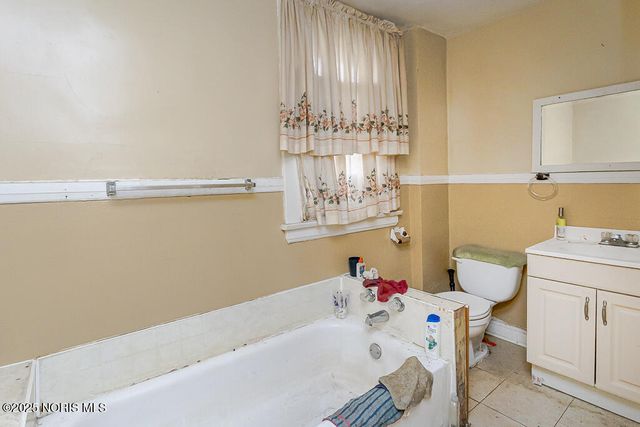 820 N Miller Street, Toledo, OH 43607