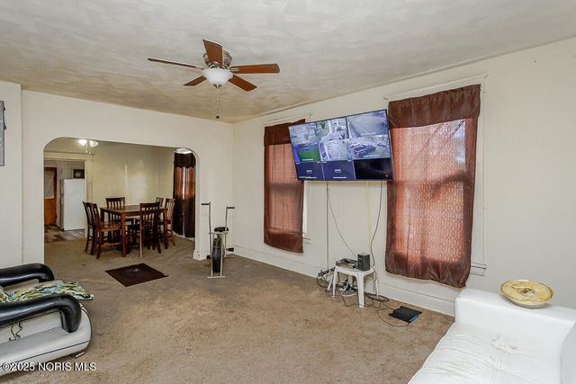 820 N Miller Street, Toledo, OH 43607