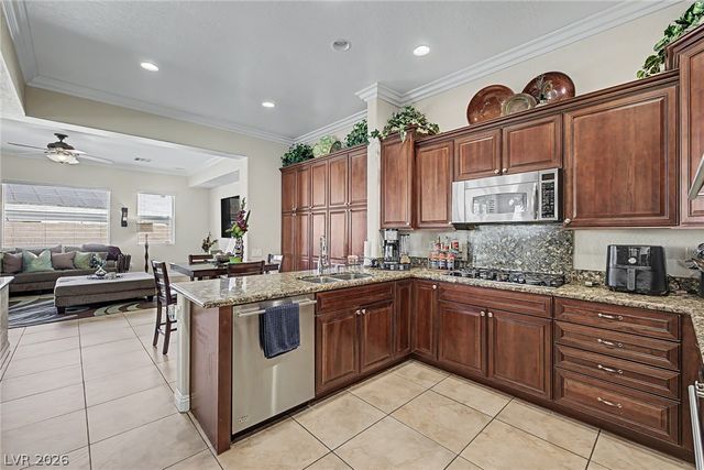 3916 Eiderdown Place, North Las Vegas, NV 89084