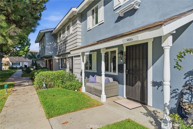 10132 Hull Drive, Huntington Beach, CA 92646