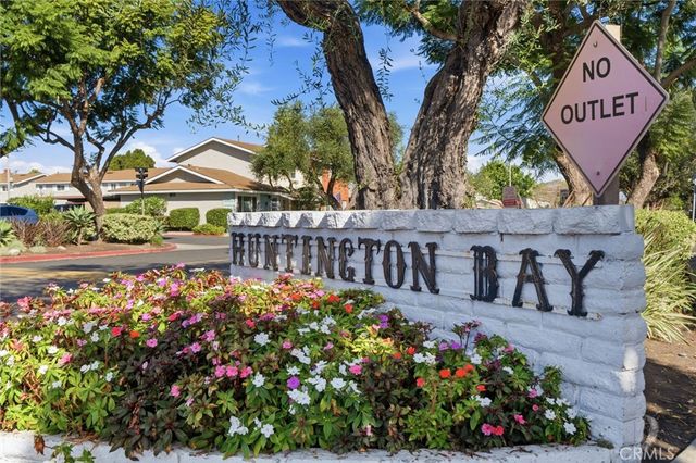 10132 Hull Drive, Huntington Beach, CA 92646