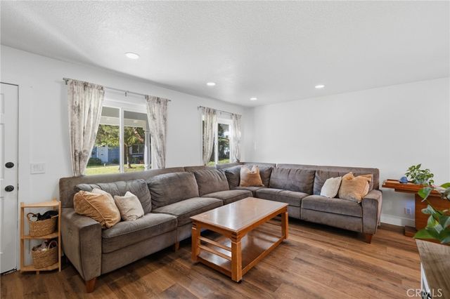 10132 Hull Drive, Huntington Beach, CA 92646