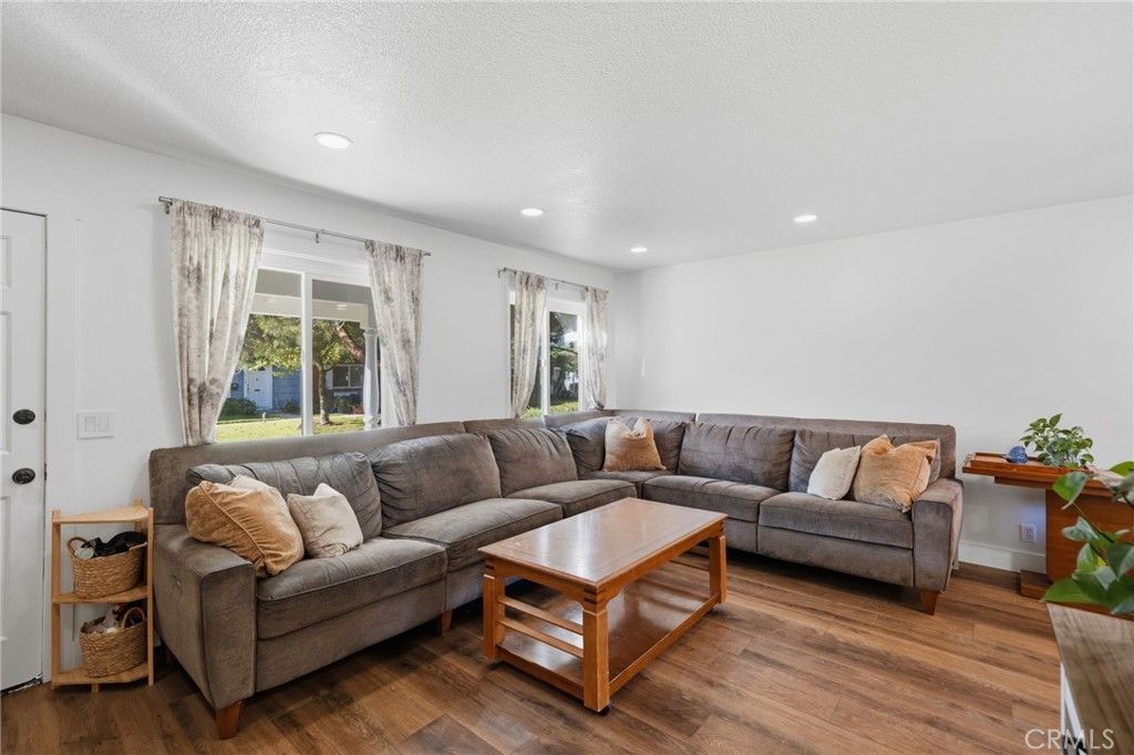10132 Hull Drive, Huntington Beach, CA 92646 — photo 3