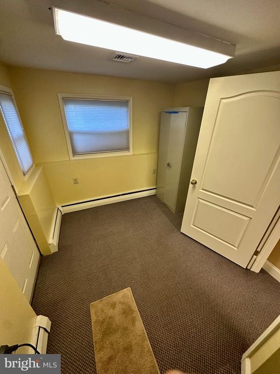 5248 TOWNSHIP LINE RD, Drexel Hill, PA 19026