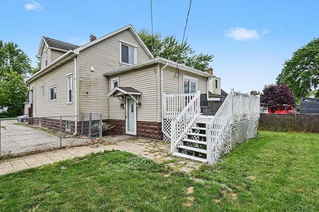 1009 22nd Street, Bay City, MI 48708