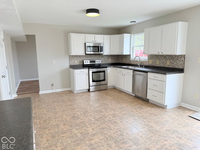 5834 Jackie Lane, Indianapolis, IN 46221