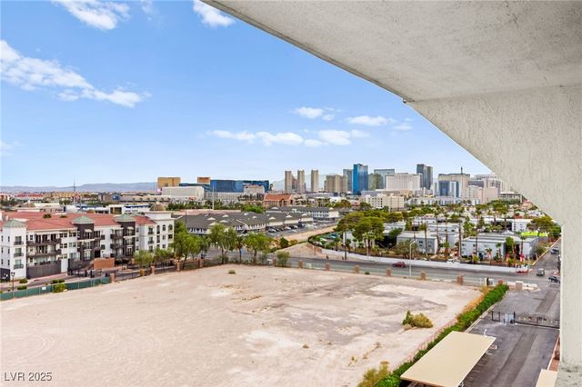 3930 University Center Drive 908, Las Vegas, NV 89119