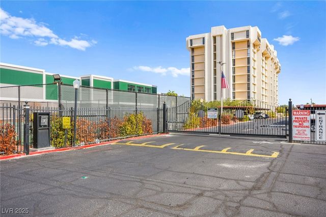 3930 University Center Drive 908, Las Vegas, NV 89119