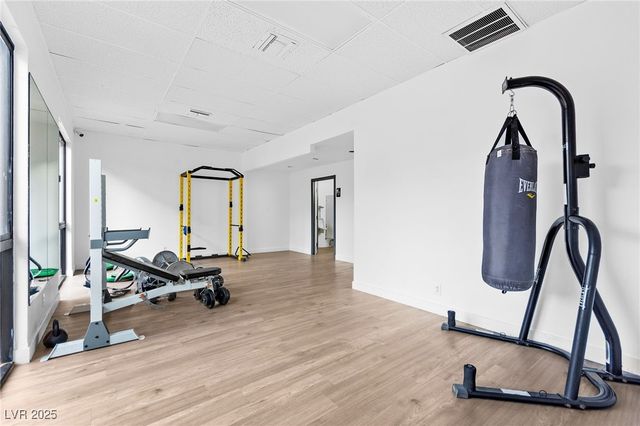 3930 University Center Drive 908, Las Vegas, NV 89119