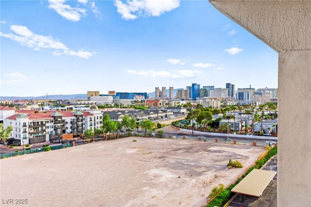 3930 University Center Drive 908, Las Vegas, NV 89119