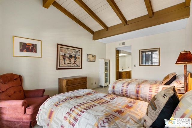 1050 E Ramon Road 15, Palm Springs, CA 92264