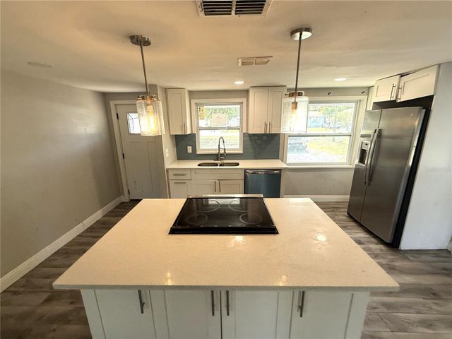 10015 PREVATT STREET, Gibsonton, FL 33534