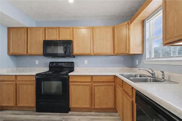 6562 Wellington Chase Court, Lithonia, GA 30058