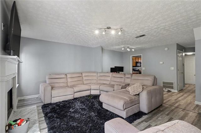 6562 Wellington Chase Court, Lithonia, GA 30058