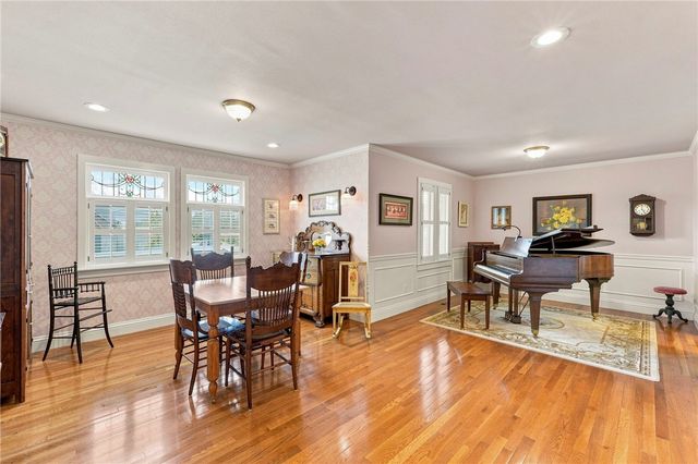 2505 W Orleans Drive, Rogers, AR 72758