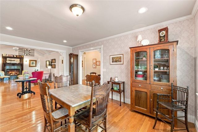 2505 W Orleans Drive, Rogers, AR 72758
