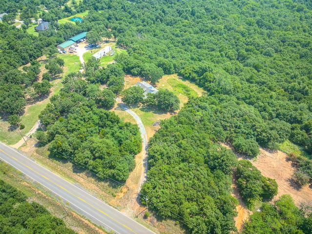 9424 S Triple X Road, Choctaw, OK 73020