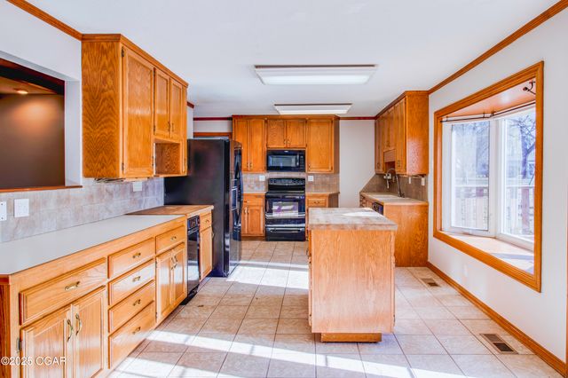 4101 College View Drive, Joplin, MO 64801