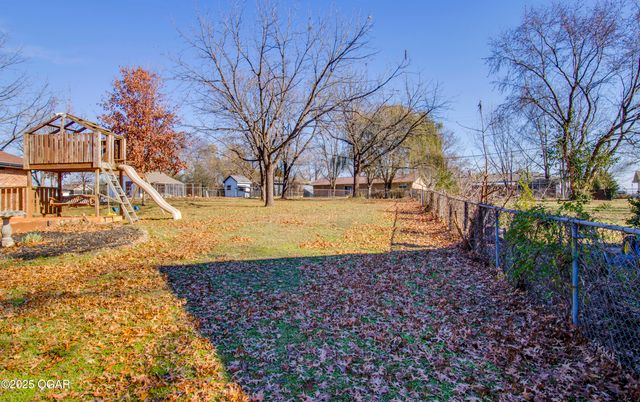 4101 College View Drive, Joplin, MO 64801