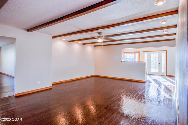 4101 College View Drive, Joplin, MO 64801