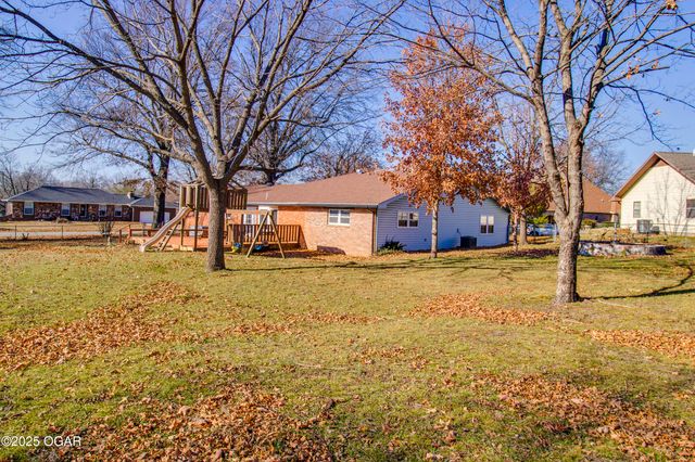 4101 College View Drive, Joplin, MO 64801