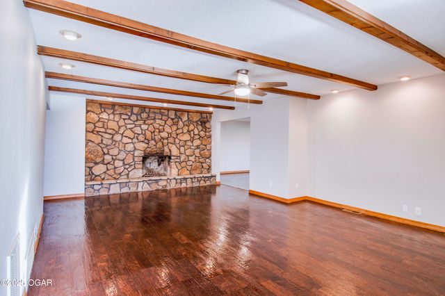 4101 College View Drive, Joplin, MO 64801