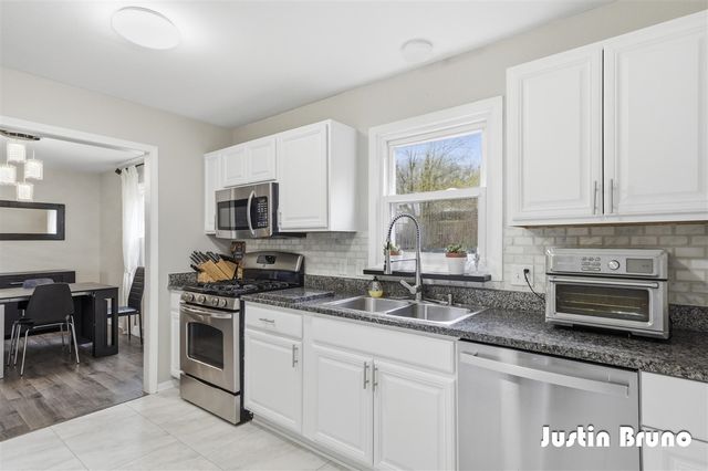6866 Adaside Drive, Ada, MI 49301