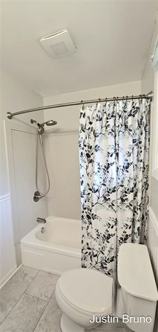 6866 Adaside Drive, Ada, MI 49301