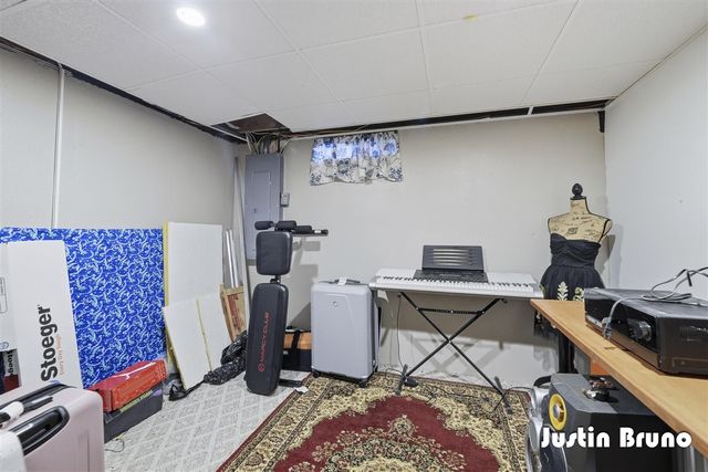 6866 Adaside Drive, Ada, MI 49301