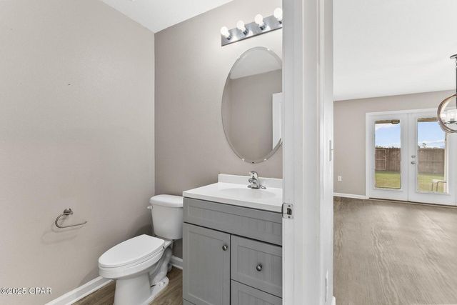 7113 Shimano Way, Panama City, FL 32404