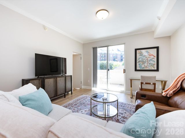 300 W 5th Street 248, Charlotte, NC 28202