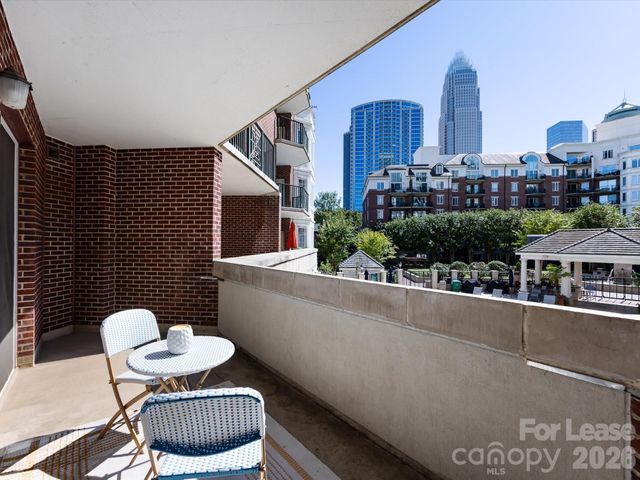 300 W 5th Street 248, Charlotte, NC 28202