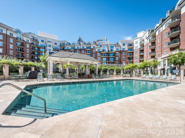 300 W 5th Street 248, Charlotte, NC 28202