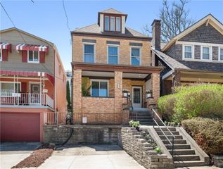 956 Greenfield Ave, Greenfield, PA 15217