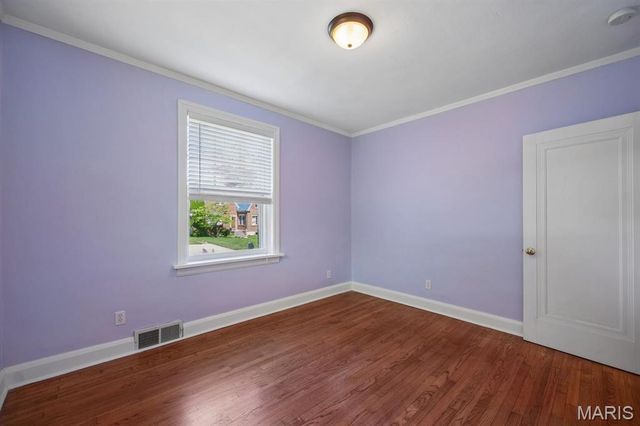 21 S Moreland Avenue, St Louis, MO 63122