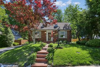 21 S Moreland Avenue, St Louis, MO 63122
