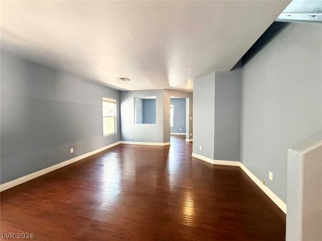 709 Jewel Tower Street, Las Vegas, NV 89178