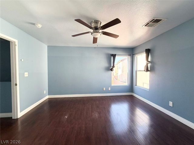 709 Jewel Tower Street, Las Vegas, NV 89178
