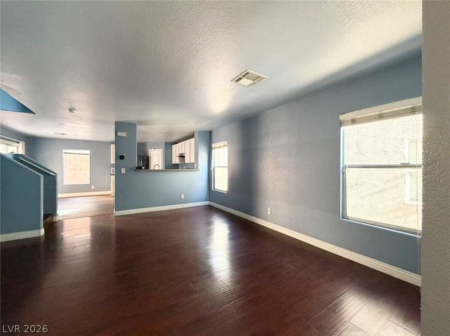 709 Jewel Tower Street, Las Vegas, NV 89178