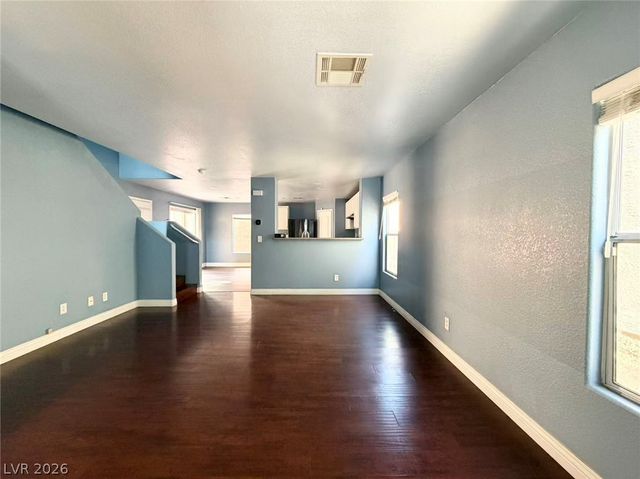 709 Jewel Tower Street, Las Vegas, NV 89178