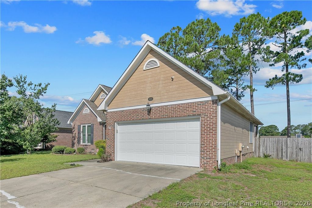 3522 Rittenour Drive, Hope Mills, NC 28348 — photo 2